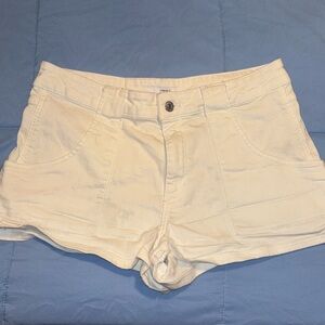 Forever 21 premium all white shorts!